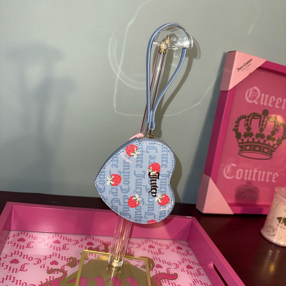 Juicy couture Heart Coin Purse with Strawberry Print - Blue